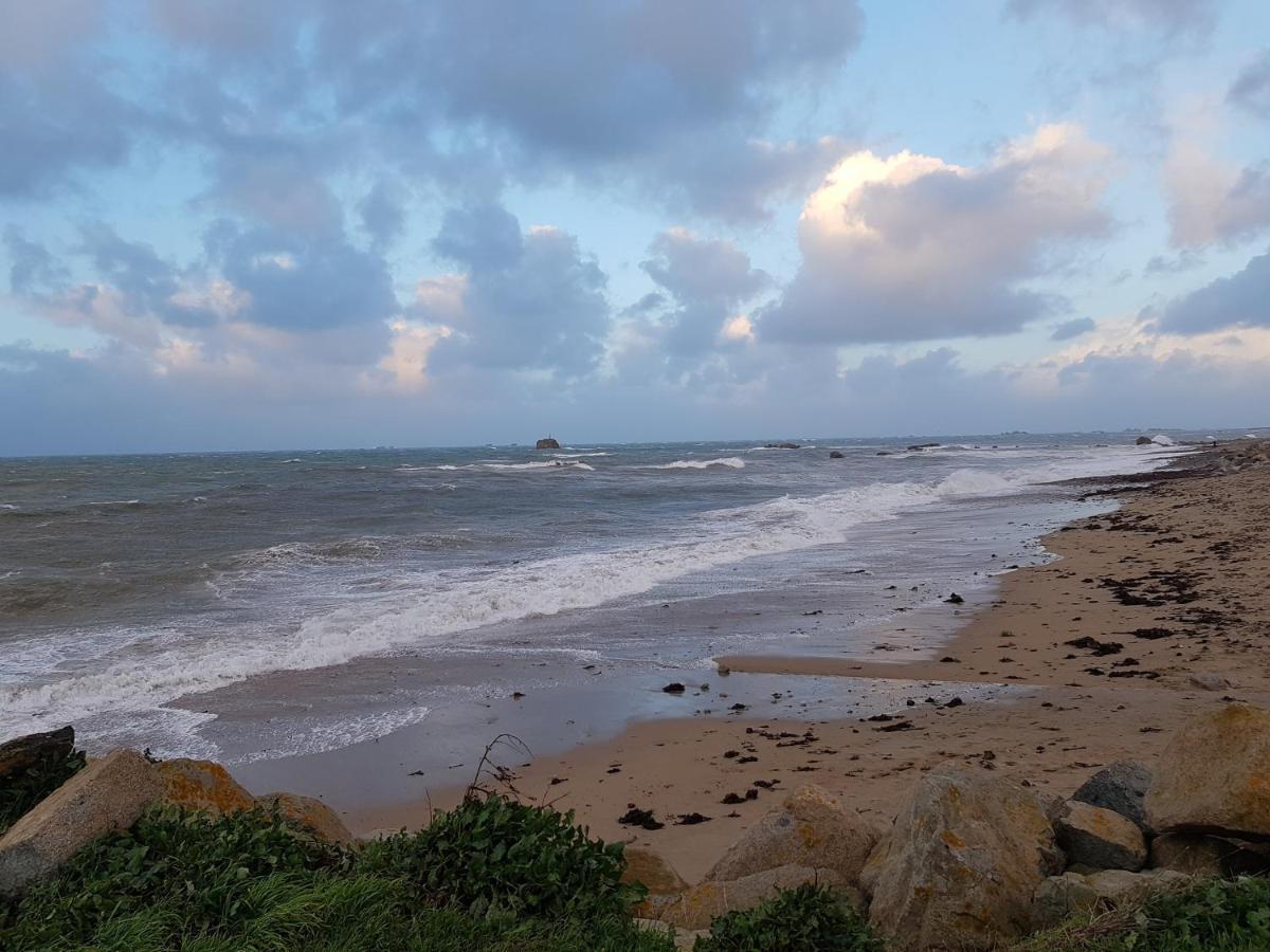 L'Abri Du Sillon Bed & Breakfast Pleubian Bagian luar foto